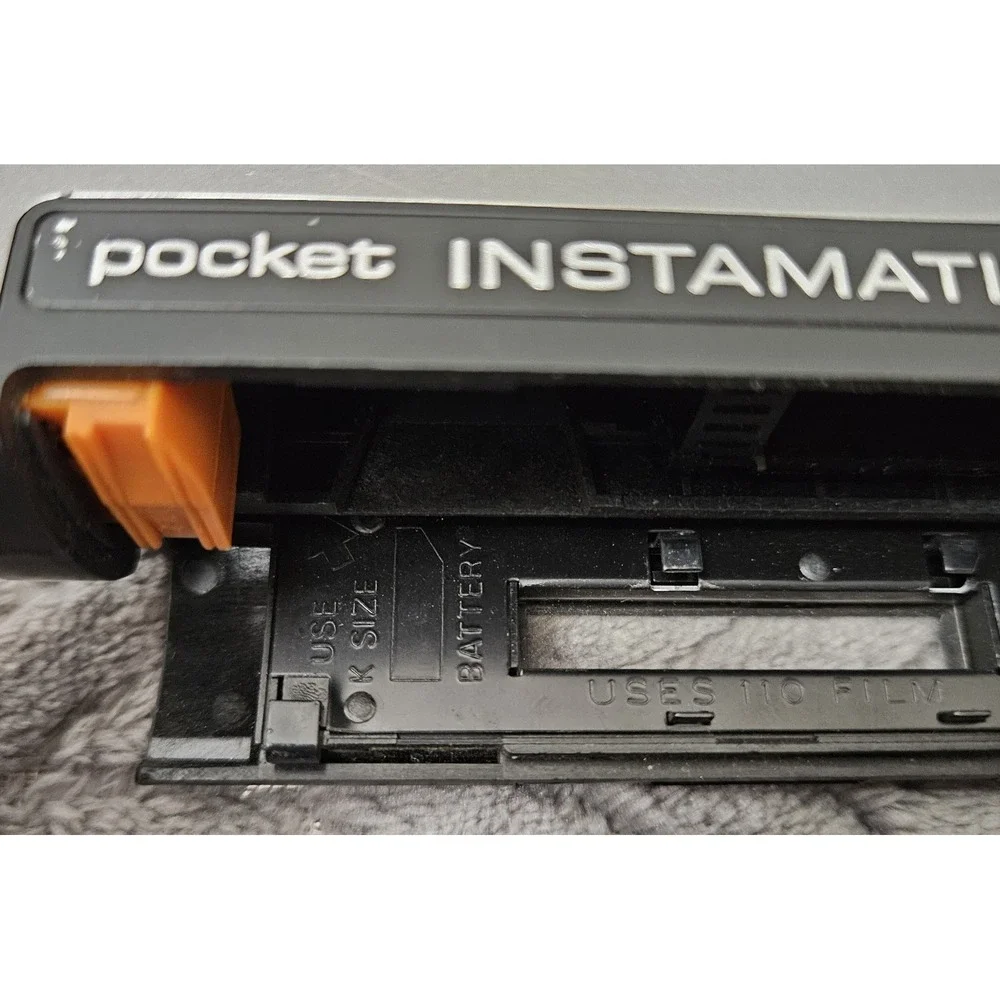 KODAK Pocket Instamatic 50 Camera UNTESTED! Made‎ In USA Black Silver